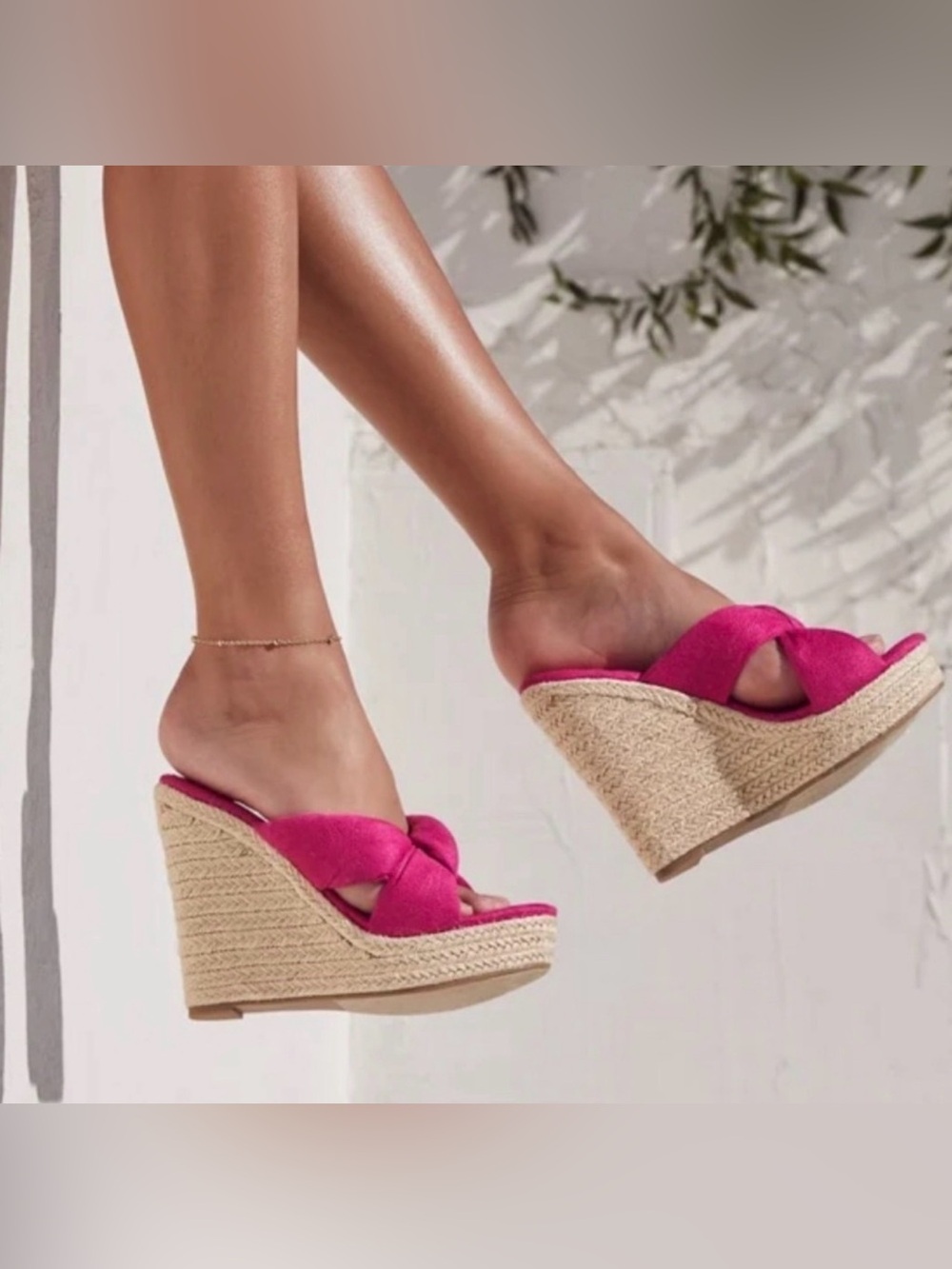 Fuchsia purple Wedge Sandals size 8.5